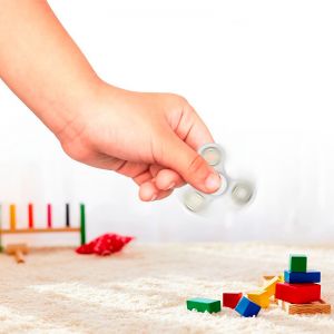  Fidget Spinner Anti Estres Rodamiento Metalico Buena Calidad